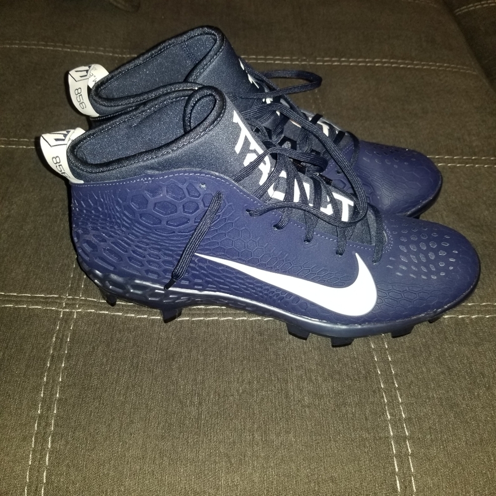 Nike baseball cleats